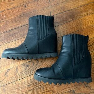 Blowfish Stylish Black Wedge Ankle Boots